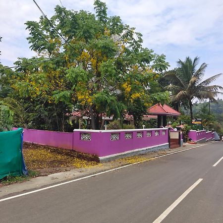 Villoonnickal Homestay ムンナール エクステリア 写真