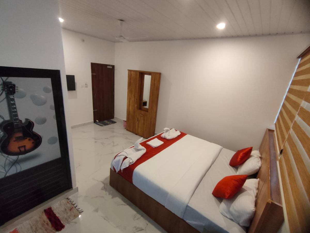 Villoonnickal Homestay ムンナール エクステリア 写真